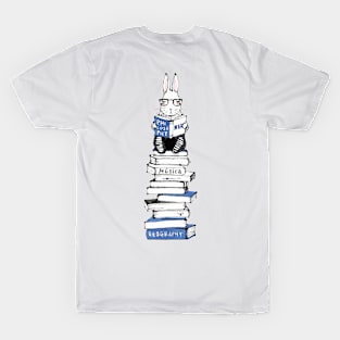 reading books T-Shirt